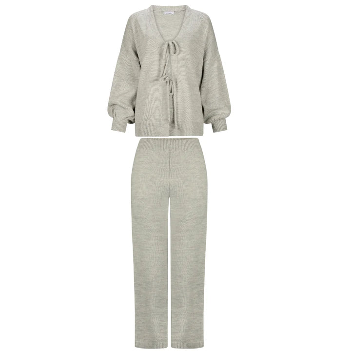 SoftLuxe Strickset "Anna" in hellgrau
